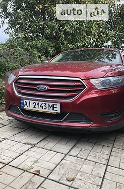 Ford Taurus 2013