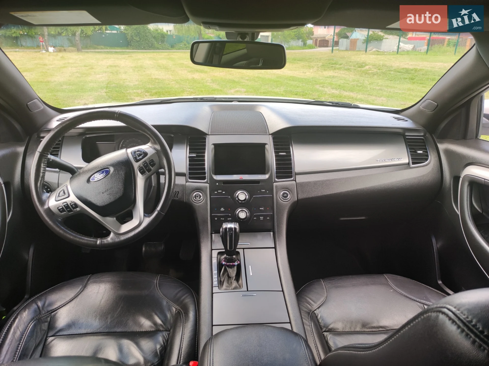 2015 Ford Taurus - мініатюра 12