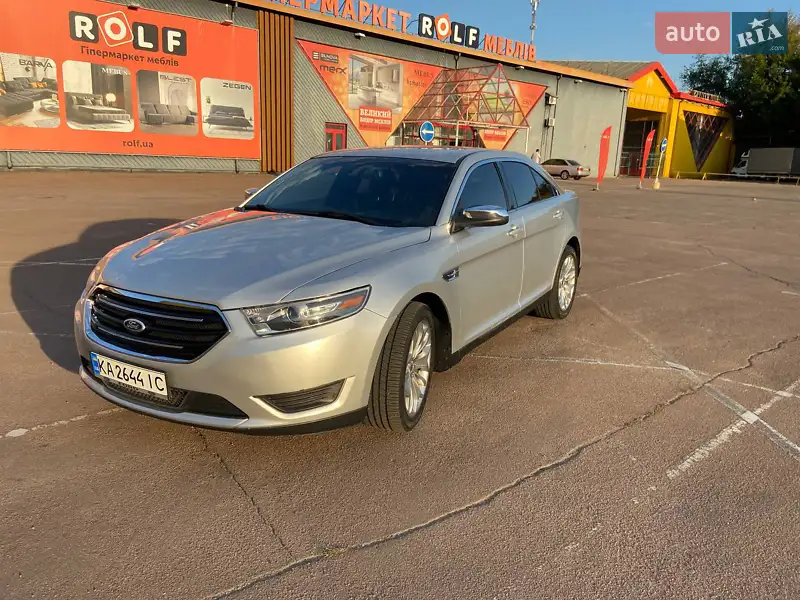 Ford Taurus