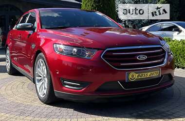 Седан Ford Taurus 2012 в Львові