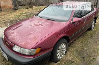 Седан Ford Taurus 1992 в Ромнах