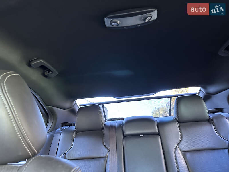 Седан Ford Taurus 2013 в Львові