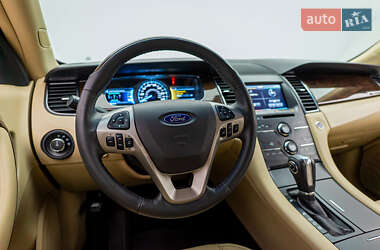 Седан Ford Taurus 2015 в Киеве