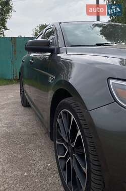 Седан Ford Taurus 2017 в 