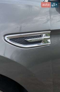 Седан Ford Taurus 2017 в 