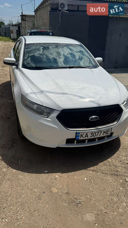 Седан Ford Taurus 2014 в Харькове