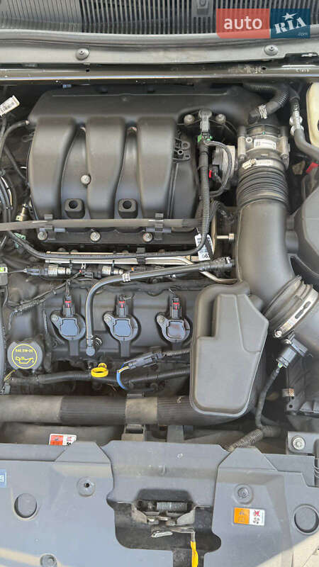 Седан Ford Taurus 2014 в Харькове