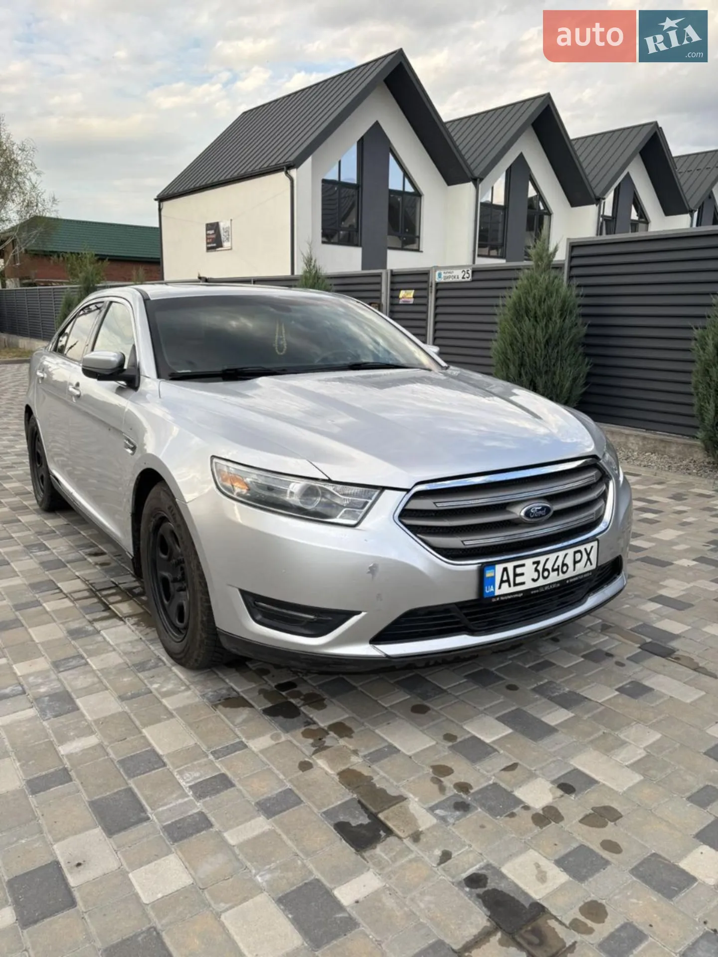 Ford Taurus 2012 р.в