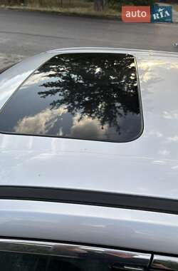 Седан Ford Taurus 2012 в 