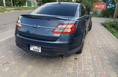 Седан Ford Taurus 2018 в 
