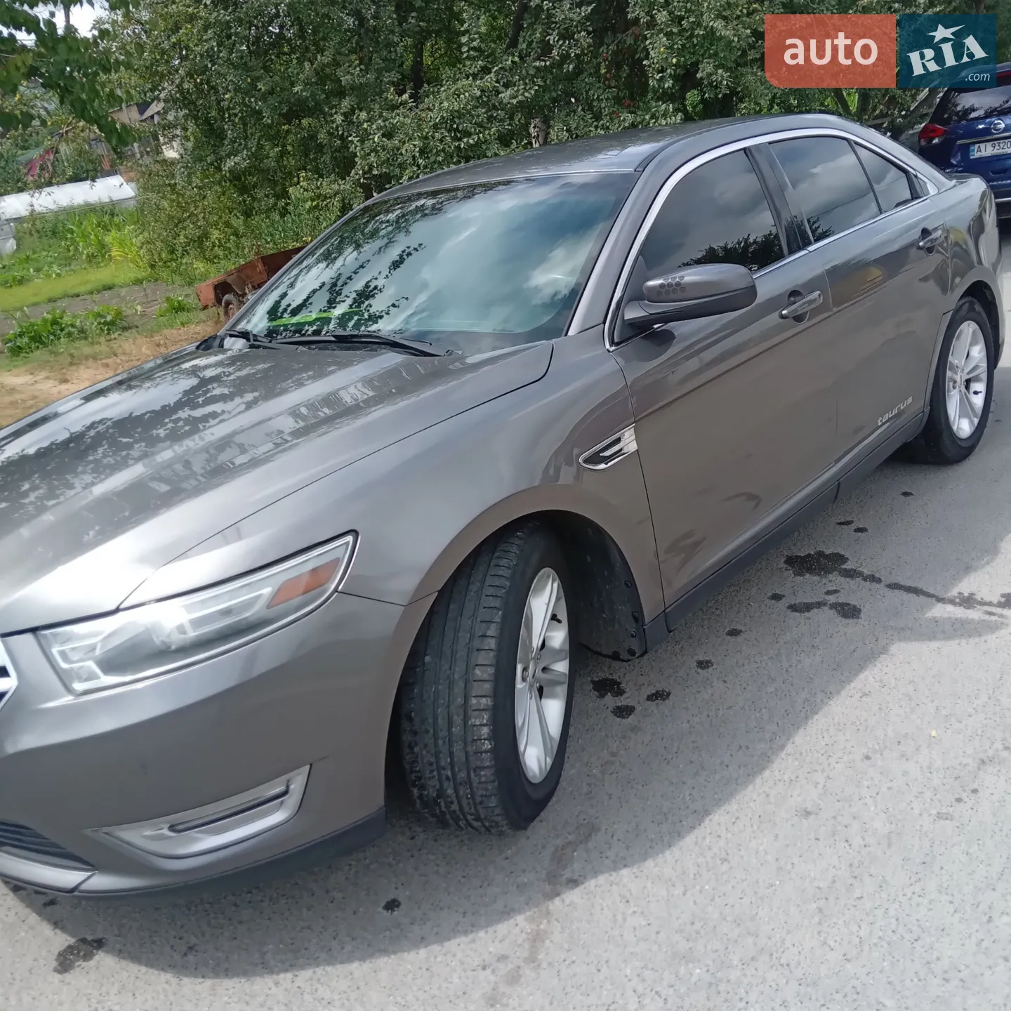 2012 Ford Taurus - мініатюра 18