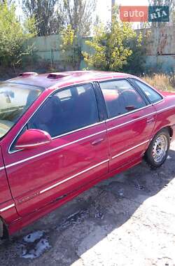 Седан Ford Taurus 1990 в Дніпрі
