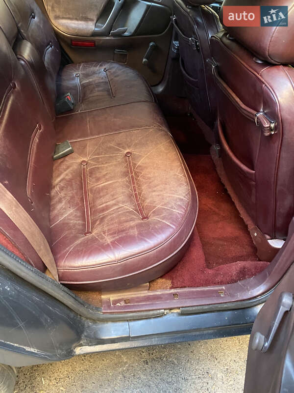 Седан Ford Taurus 1988 в Одессе