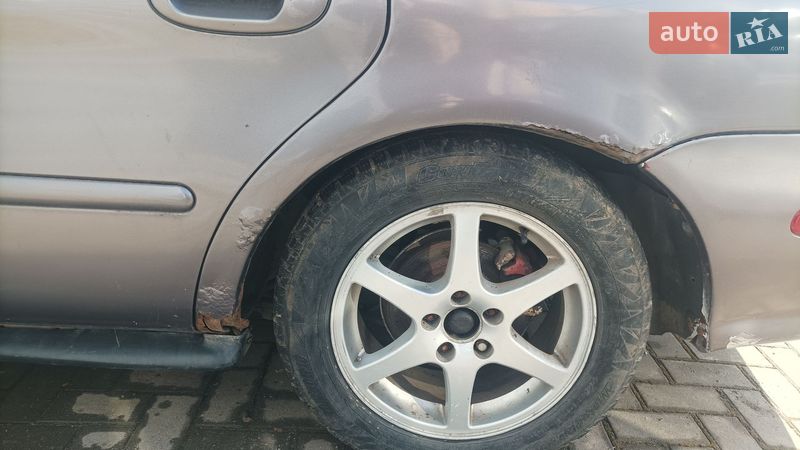 Седан Ford Taurus 1996 в Виннице