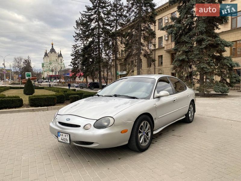 Седан Ford Taurus 1996 в Запорожье