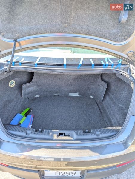 Седан Ford Taurus 2017 в Николаеве