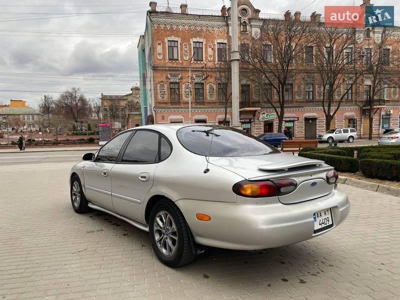 Седан Ford Taurus 1996 в Запоріжжі