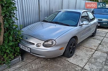 Седан Ford Taurus 1997 в Нововолынске