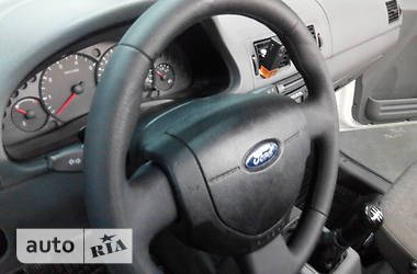  Ford Tourneo Connect 2006 в Полтаве