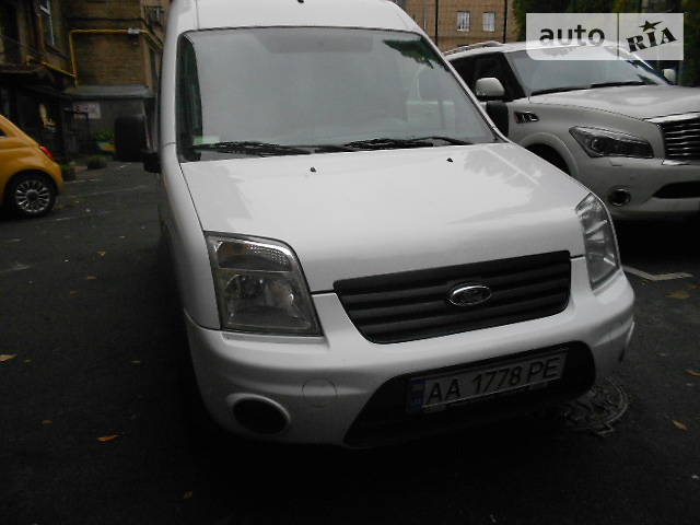 Грузопассажирский фургон Ford Tourneo Connect 2013 в Киеве