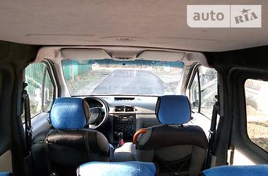 Грузопассажирский фургон Ford Tourneo Connect 2005 в Ровно