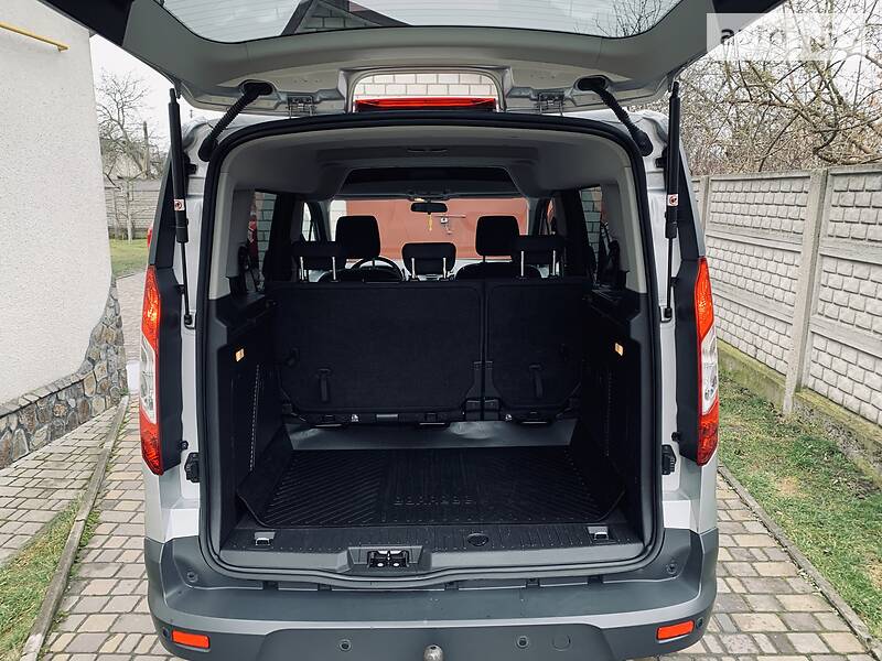 Універсал Ford Tourneo Connect 2014 в Луцьку
