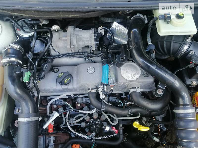 Вантажопасажирський фургон Ford Tourneo Connect 2008 в Запоріжжі