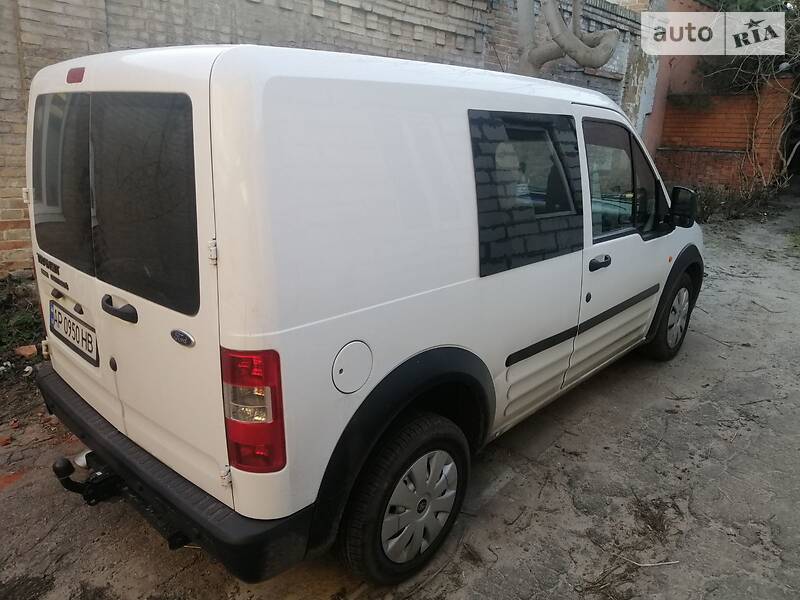 Вантажопасажирський фургон Ford Tourneo Connect 2008 в Запоріжжі