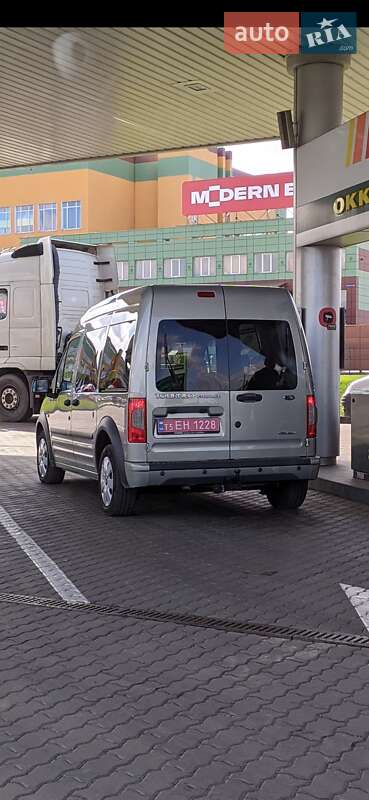 Минивэн Ford Tourneo Connect 2009 в Николаеве