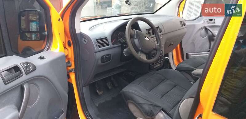 Универсал Ford Tourneo Connect 2007 в Буче