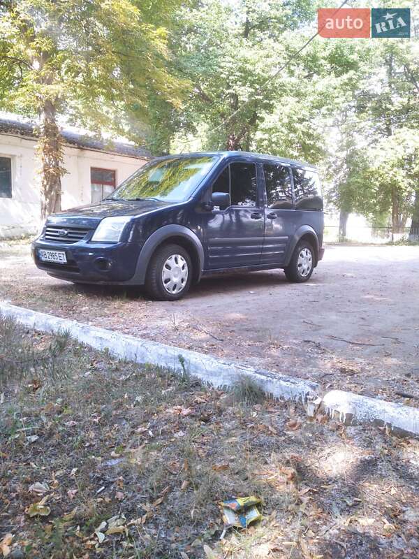 Минивэн Ford Tourneo Connect 2010 в Черновцах