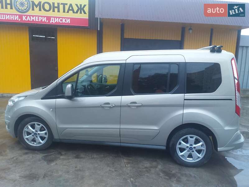 Минивэн Ford Tourneo Connect 2014 в Южноукраинске