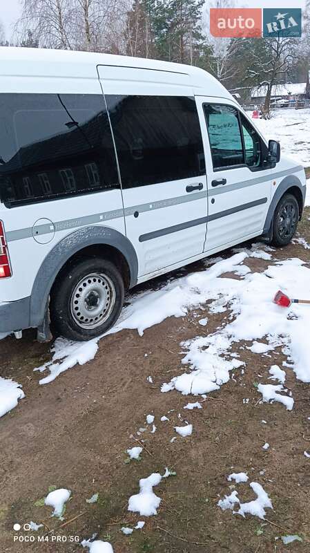 Минивэн Ford Tourneo Connect 2007 в Сарнах