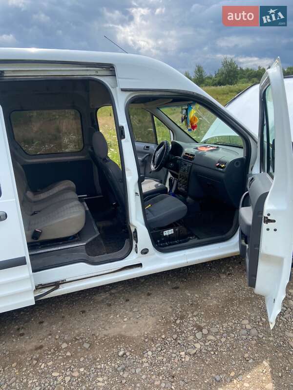 Минивэн Ford Tourneo Connect 2006 в Львове