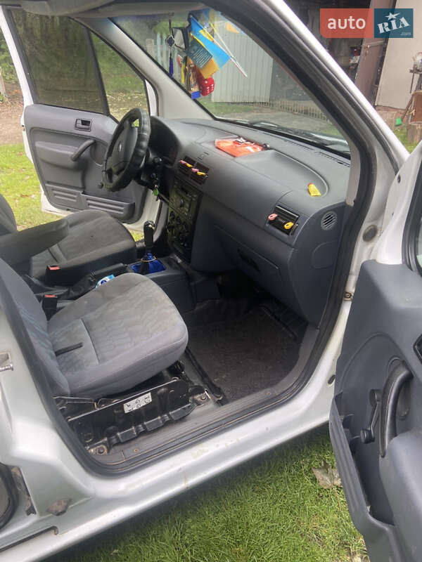 Минивэн Ford Tourneo Connect 2006 в Львове