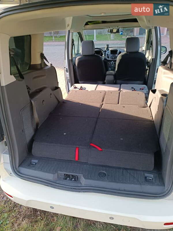 Микровэн Ford Tourneo Connect 2017 в Калуше