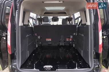 Минивэн Ford Tourneo Connect 2017 в 