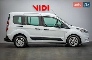 Минивэн Ford Tourneo Connect 2019 в 