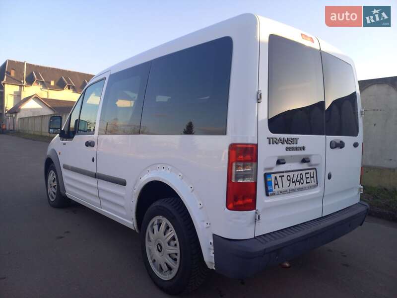 Минивэн Ford Tourneo Connect 2007 в Калуше