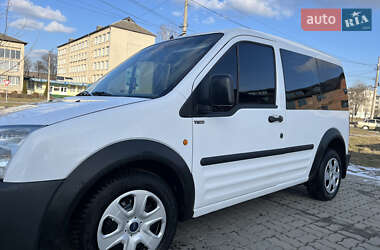 Минивэн Ford Tourneo Connect 2004 в Калуше