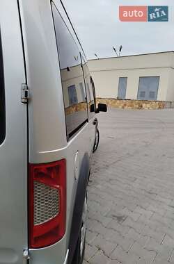 Минивэн Ford Tourneo Connect 2011 в 