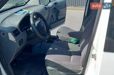 Мінівен Ford Tourneo Connect 2005 в 