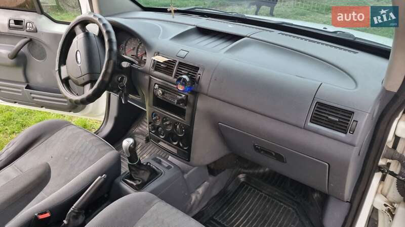 Минивэн Ford Tourneo Connect 2006 в Ивано-Франковске