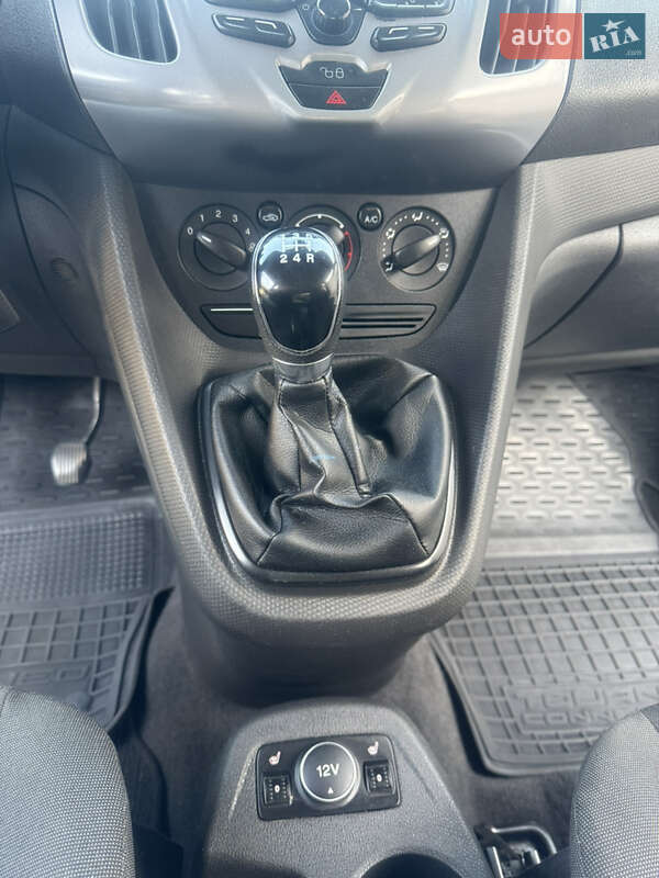 Минивэн Ford Tourneo Connect 2016 в Мукачево фото 9 Минивэн Ford Tourneo Connect 2016 в Мукачево