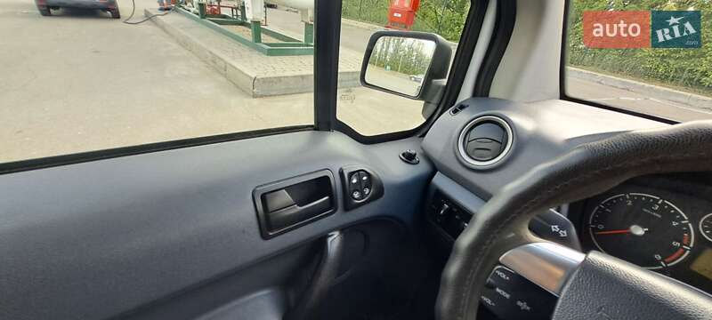 Минивэн Ford Tourneo Connect 2009 в Харькове