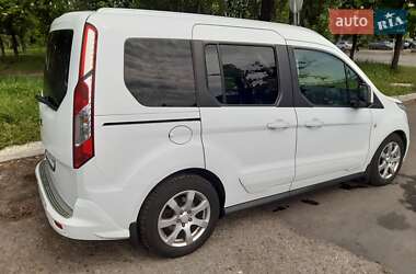 Минивэн Ford Tourneo Connect 2015 в 