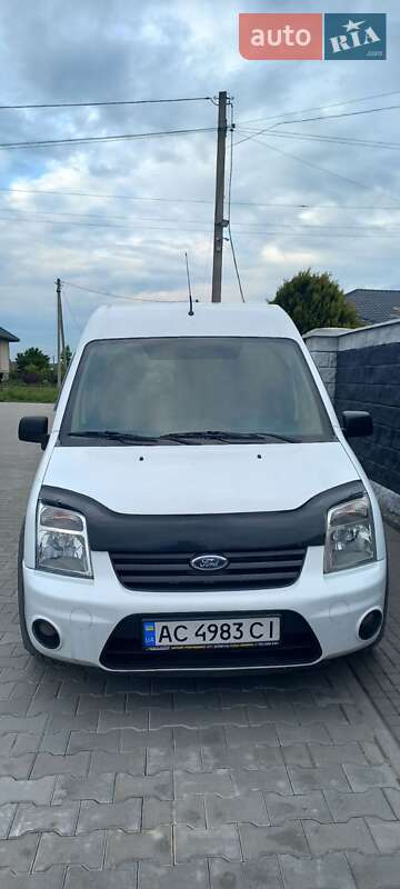 Минивэн Ford Tourneo Connect 2012 в 