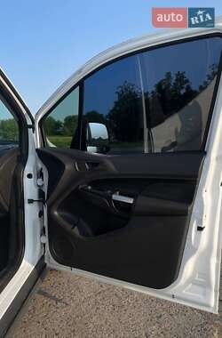 Минивэн Ford Tourneo Connect 2015 в 