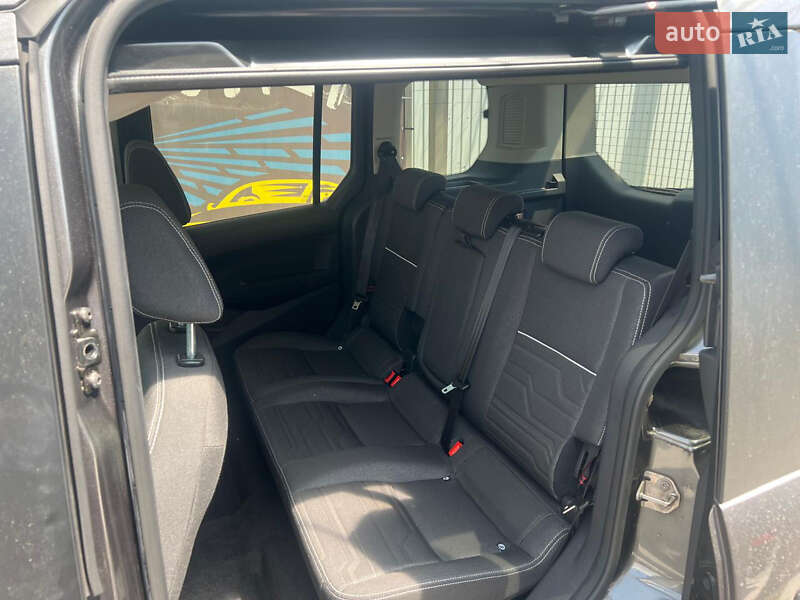 Минивэн Ford Tourneo Connect 2018 в Черновцах