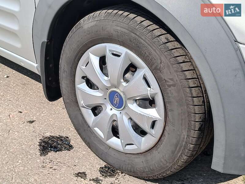 Минивэн Ford Tourneo Connect 2012 в Харькове